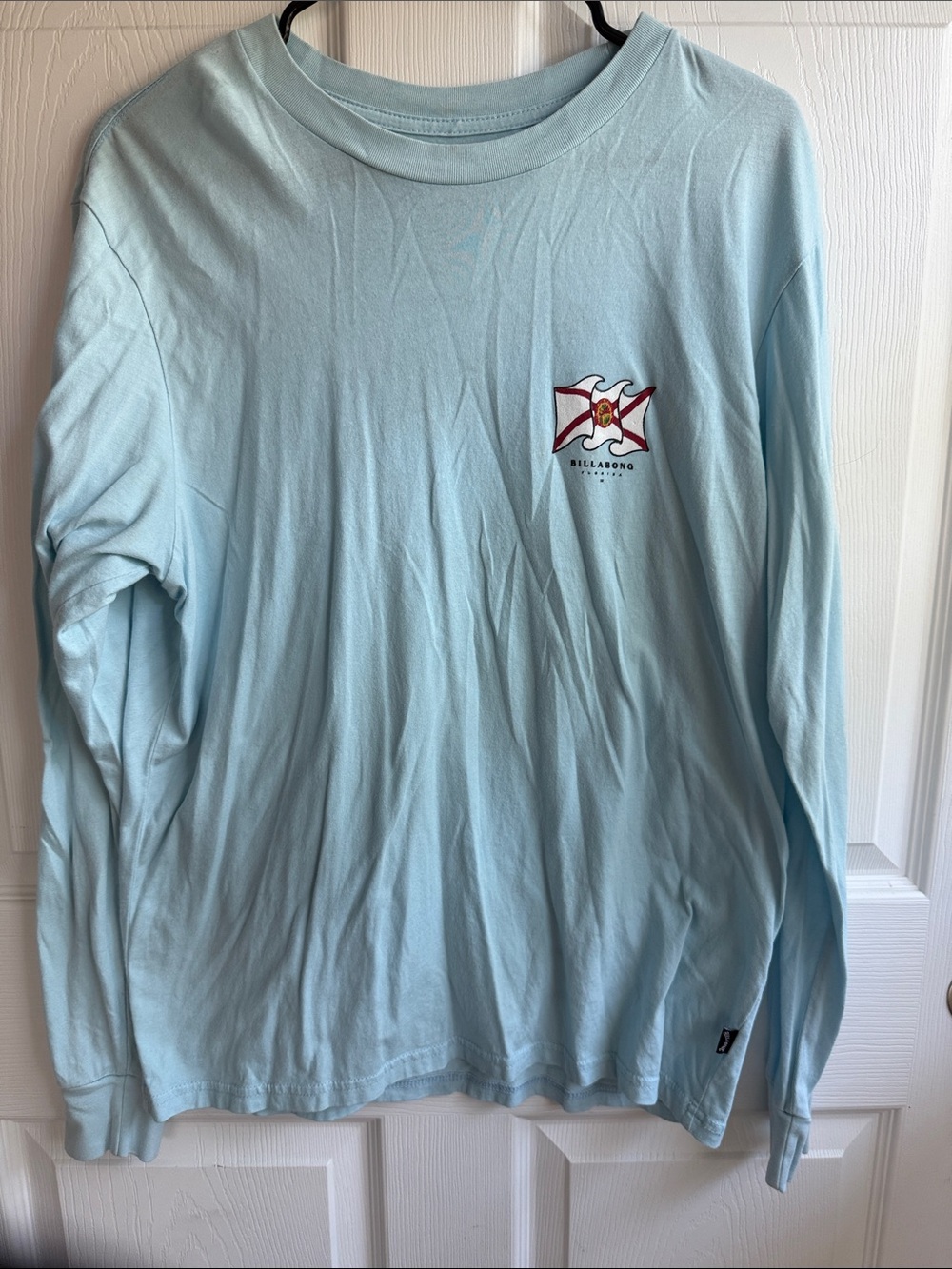Billabong Large Light Blue Long Sleeve Tee with Chest Logo